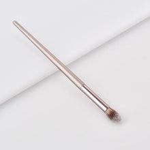 Load image into Gallery viewer, Elegant wooden cosmetic Brushes